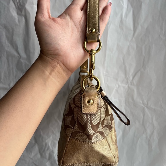 Coach Signature Shoulder Bag - Gold/Khaki/Gold - Picture 6 of 12
